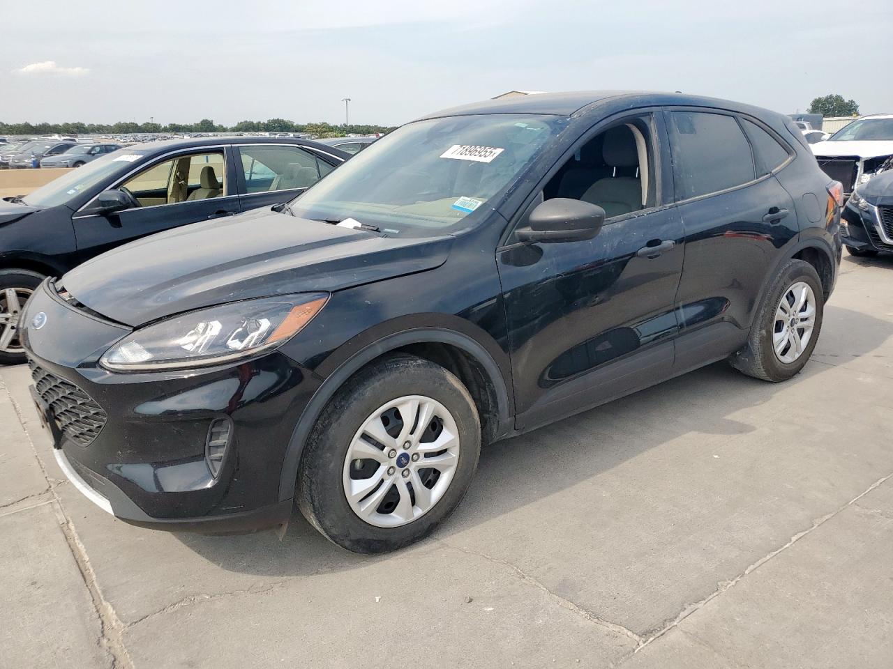 2020 Ford Escape s