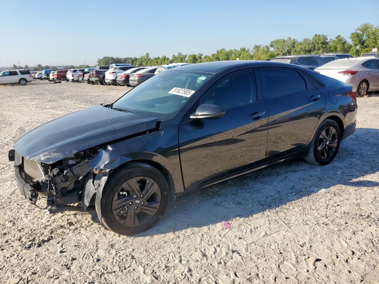 2023 Hyundai Elantra se