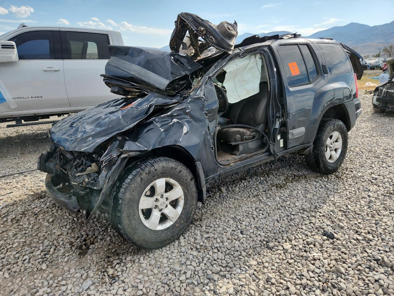 2013 Nissan Xterra x