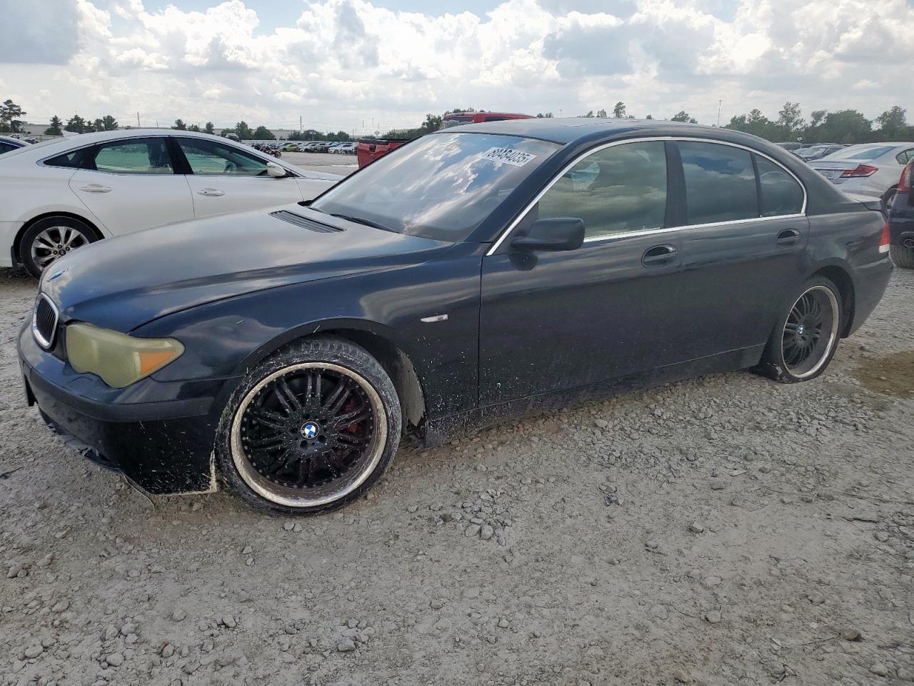 BMW 745 i