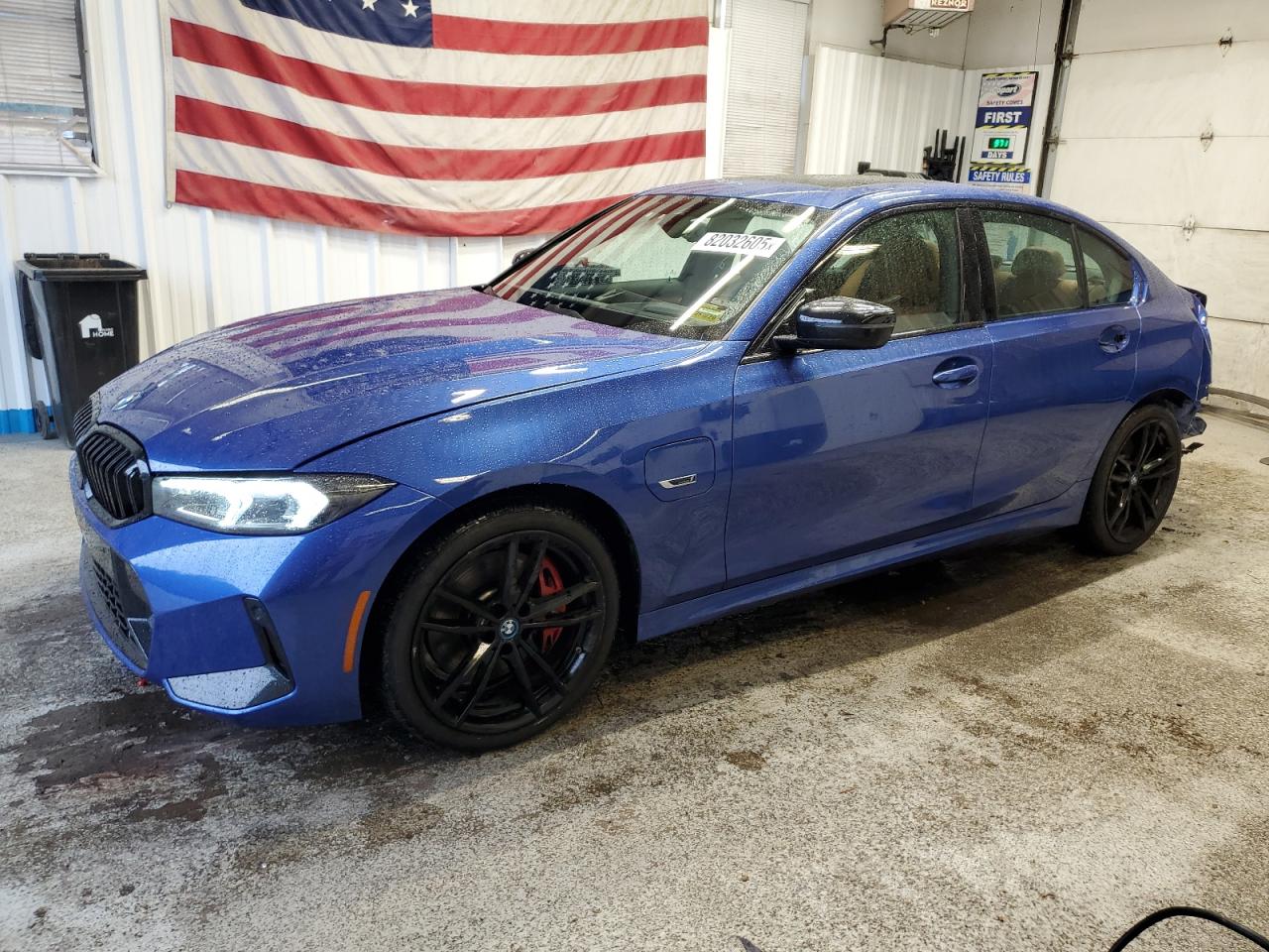 2023 BMW 330xe