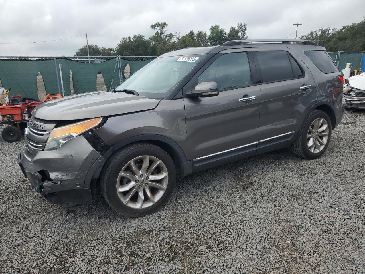 2011 Ford Explorer l