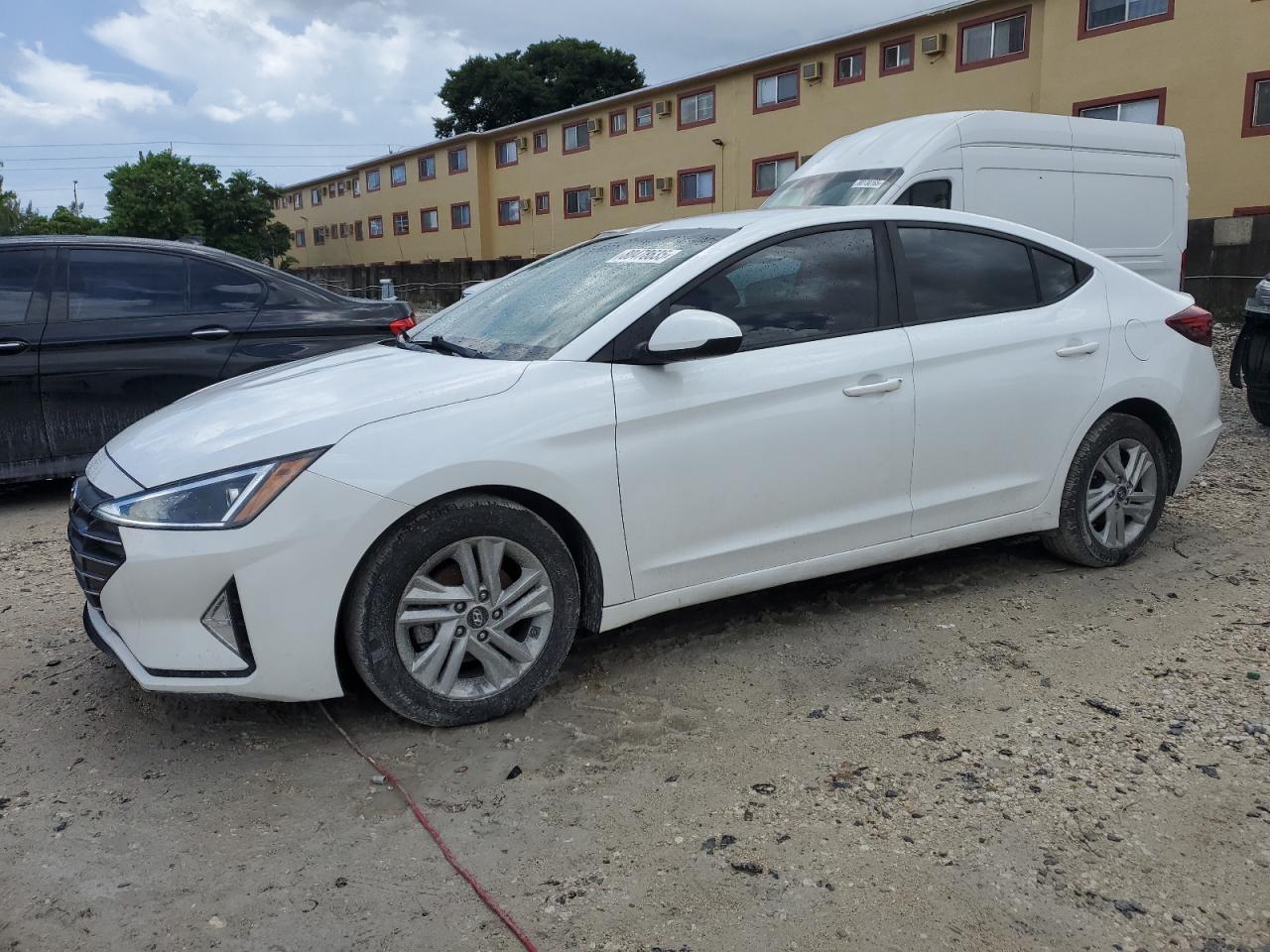 2020 Hyundai Elantra se