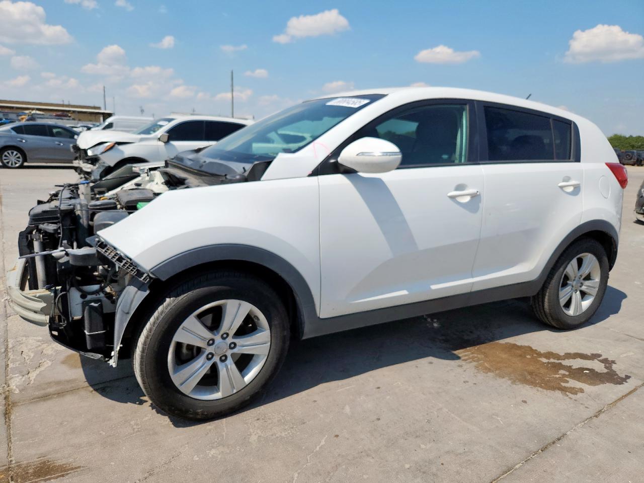 2013 Kia Sportage b