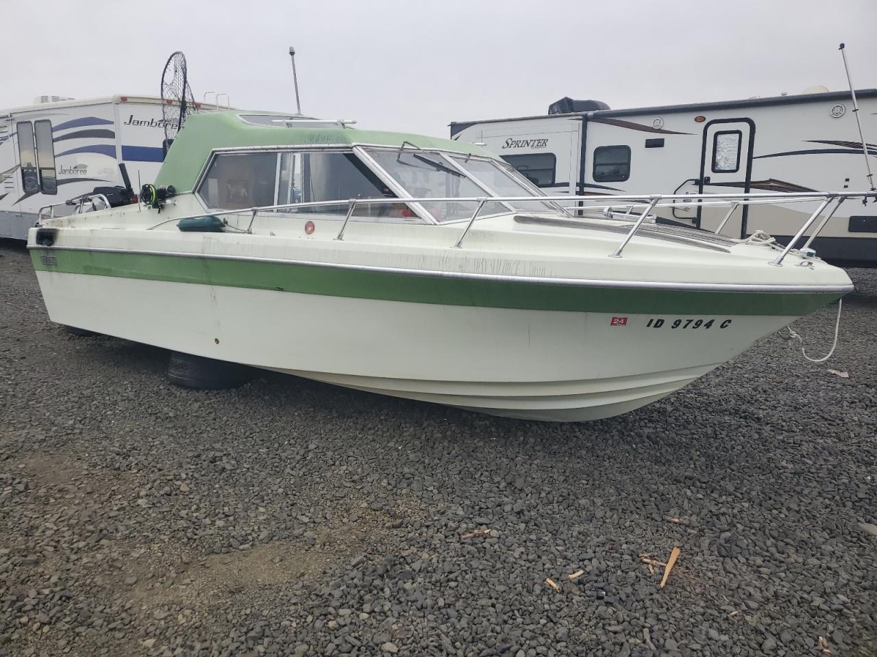 Rend Boat
