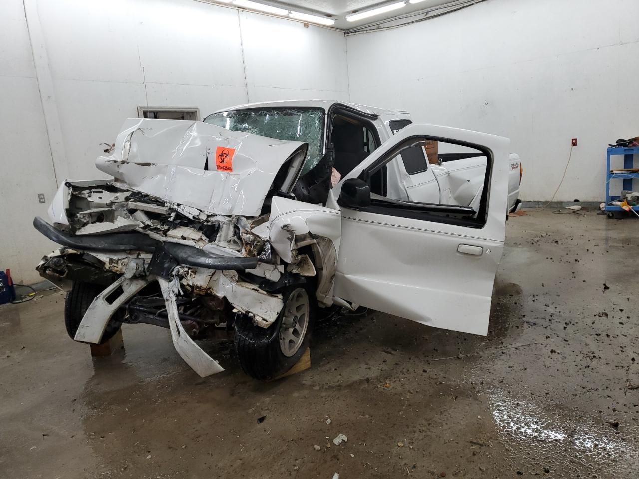 Mazda B3000 cab