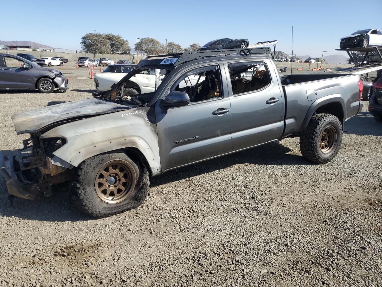 2017 Toyota Tacoma double cab DOUBLE CAB