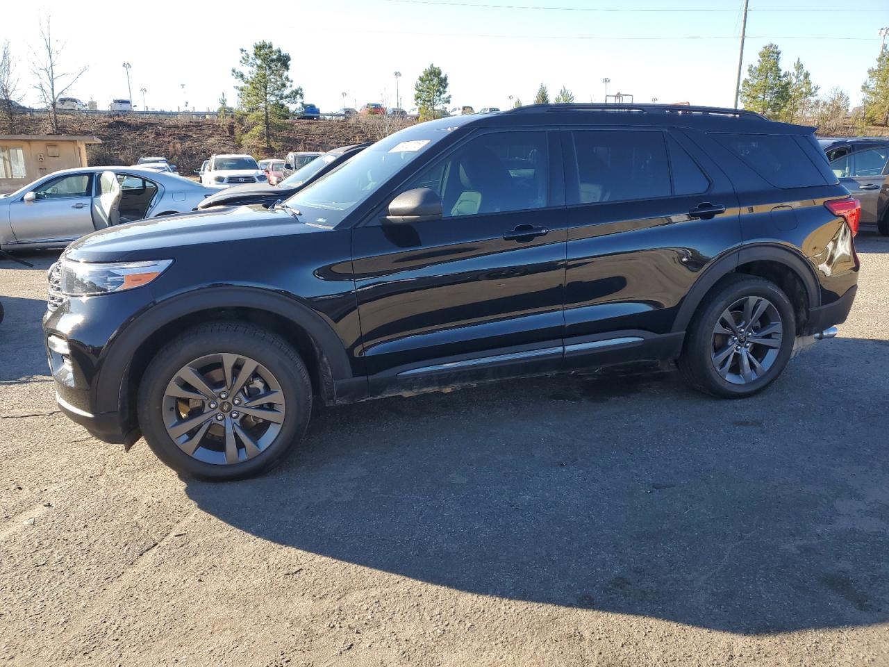 2021 Ford Explorer x XLT