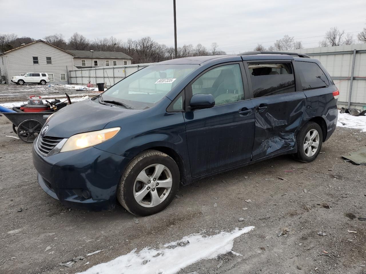 2012 Toyota Sienna le LE