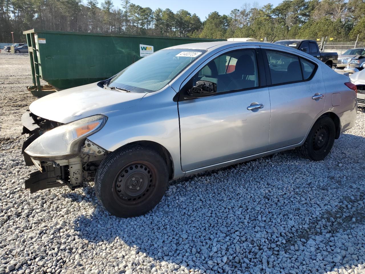 2015 Nissan Versa s S