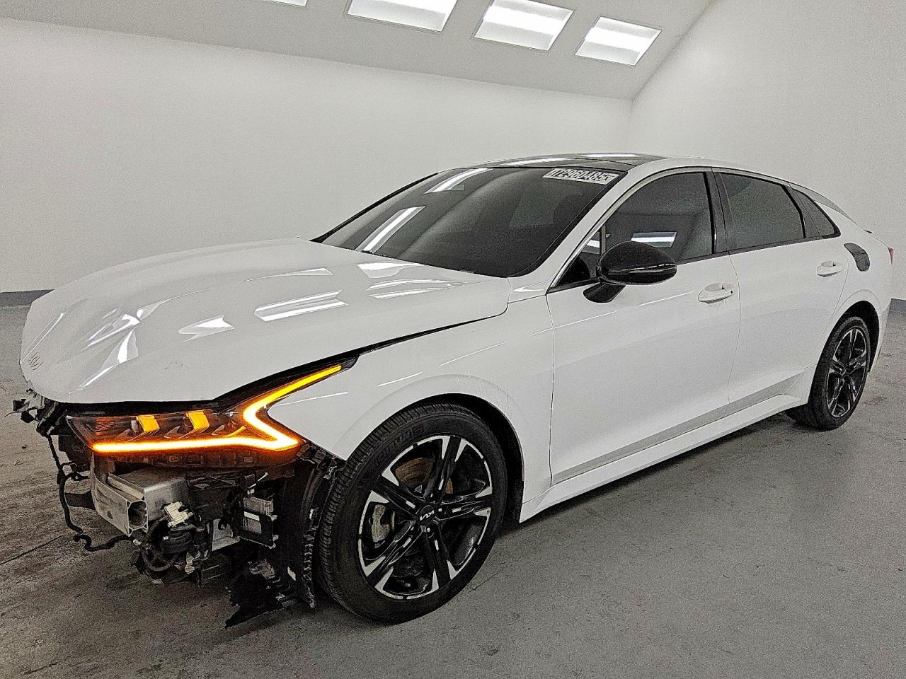 2022 Kia K5