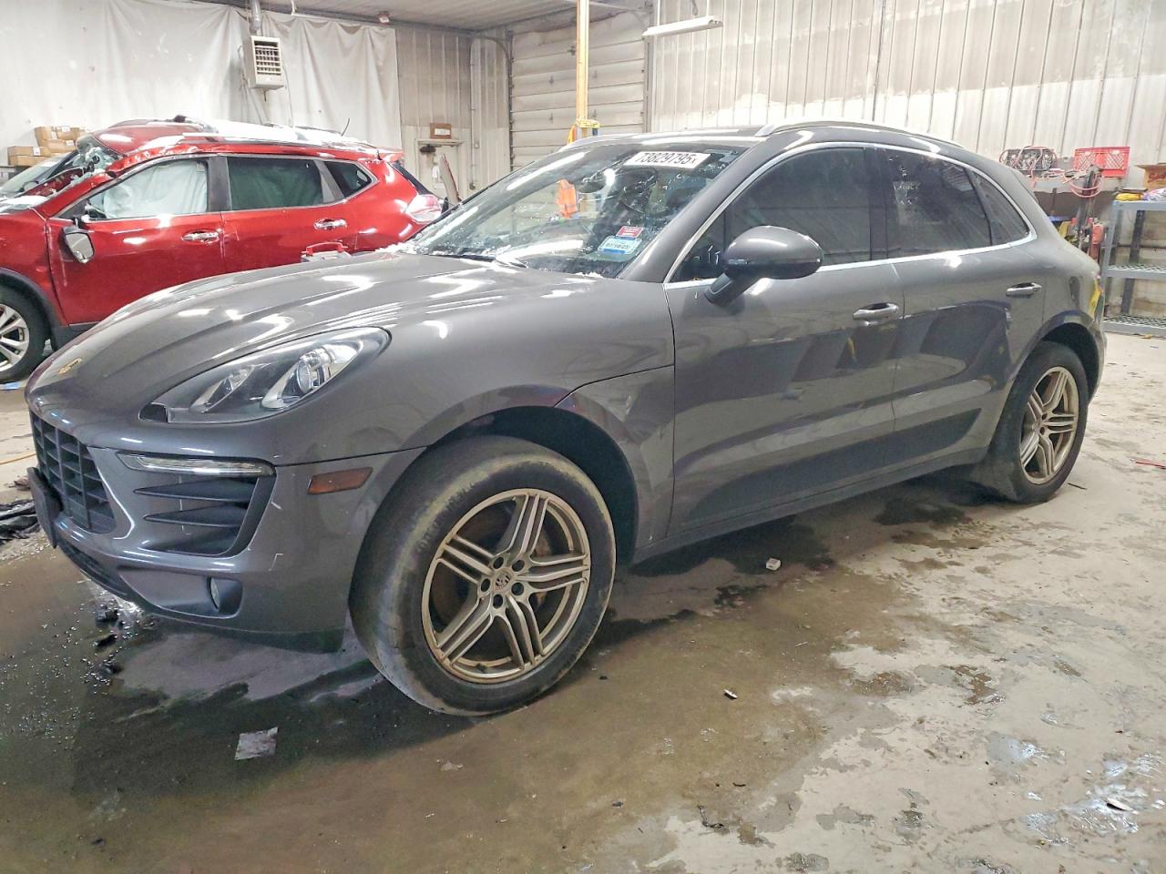 2015 Porsche Macan