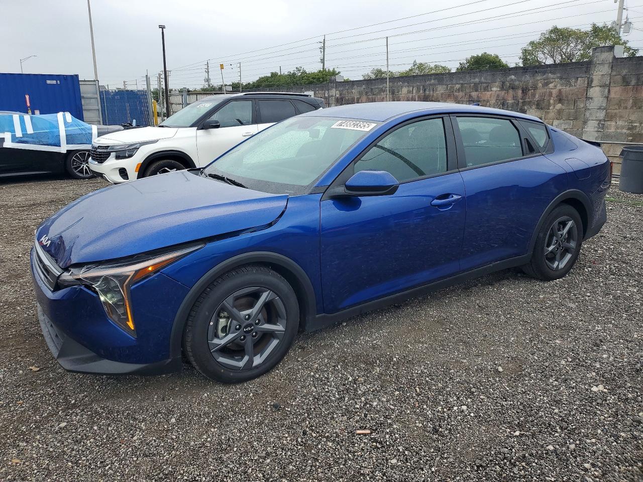 2025 Kia K4