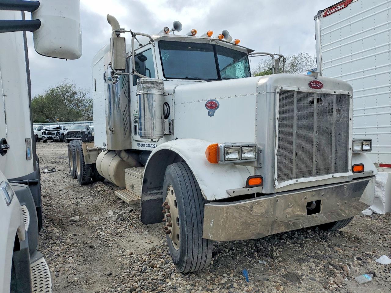 2005 Peterbilt 379
