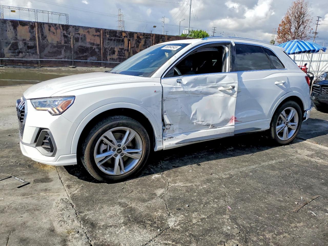 2022 Audi Q3