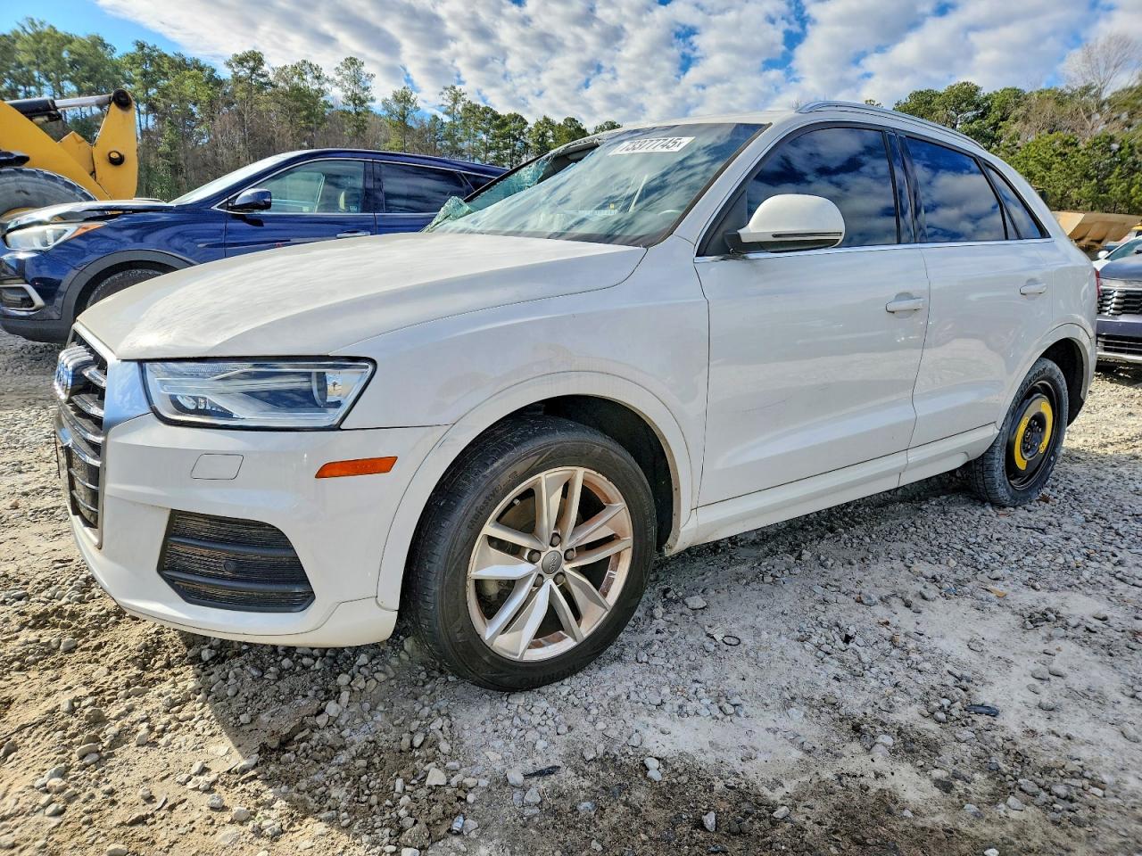 2016 Audi Q3