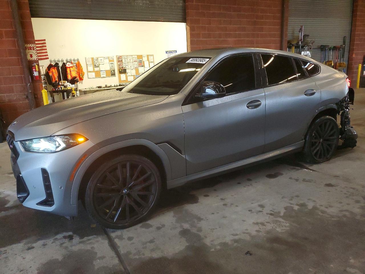 2025 BMW X6