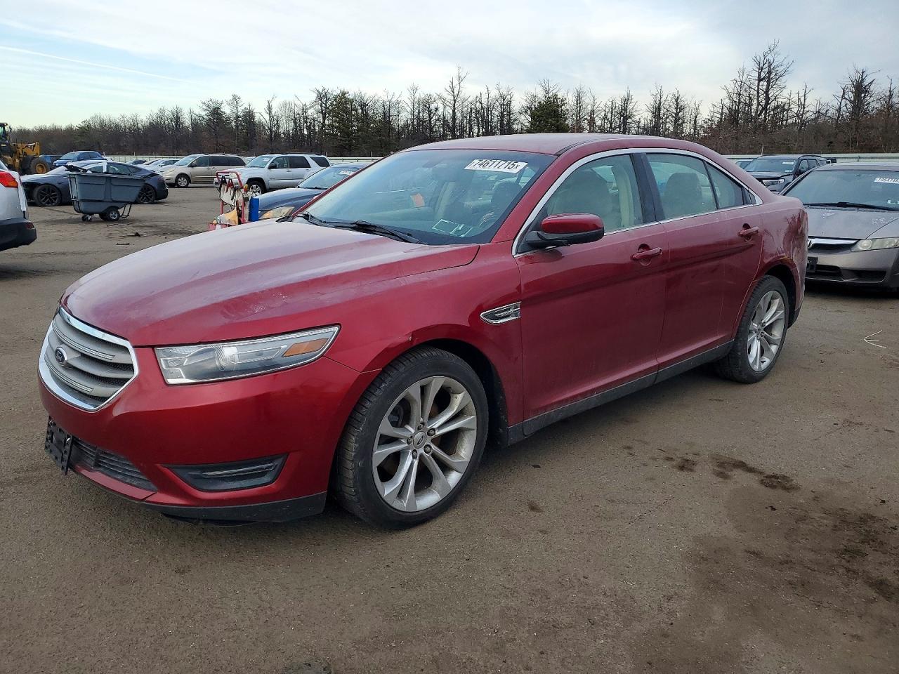 2013 Ford Taurus