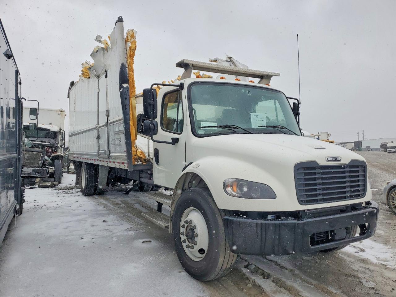 2024 Freightliner M2 106