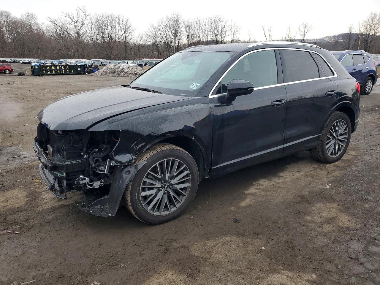 2022 Audi Q3