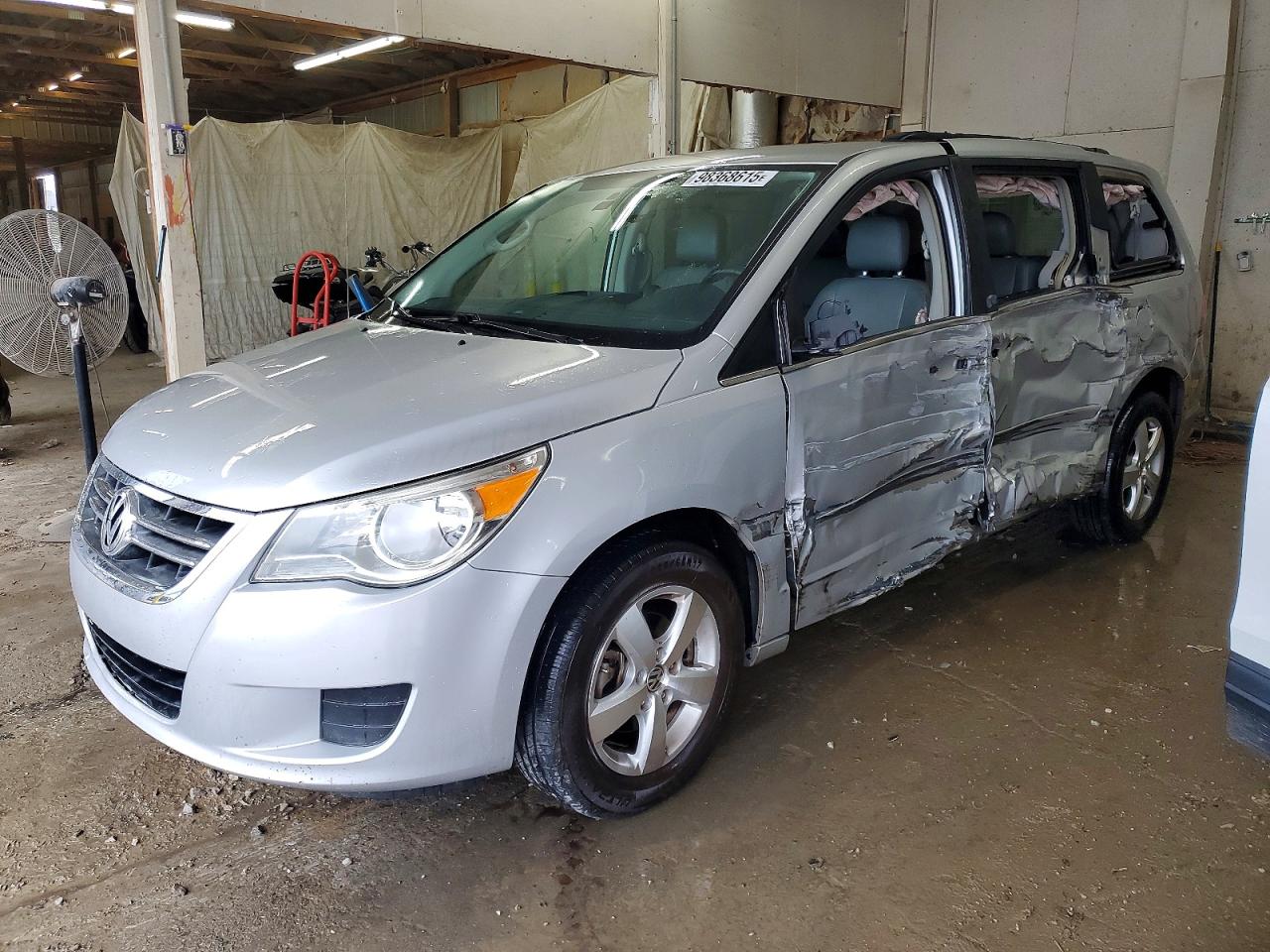 2011 Volkswagen Routan