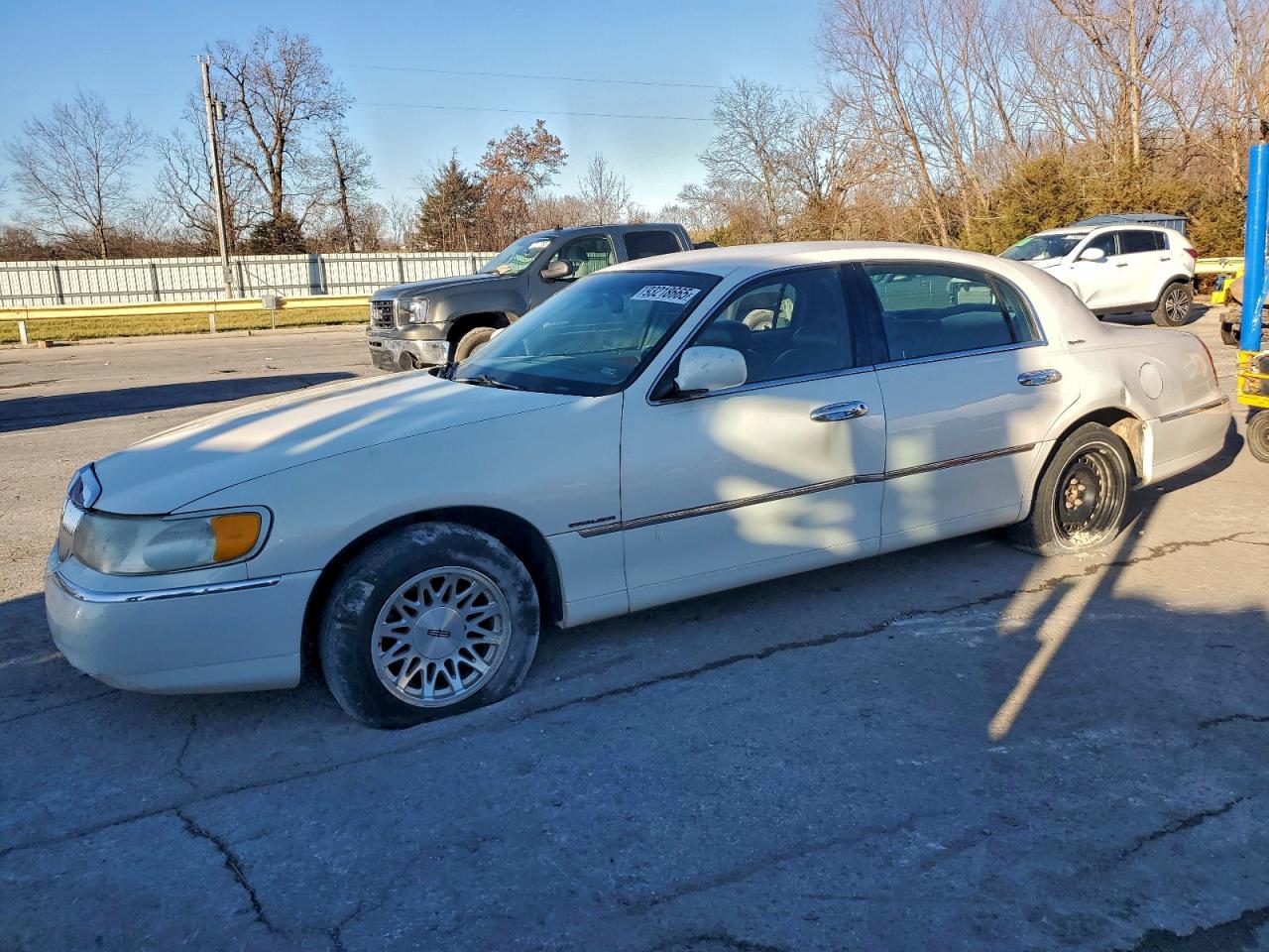 1999 Lincoln Town Car