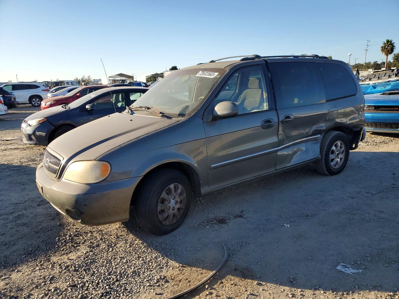 2005 Kia Sedona