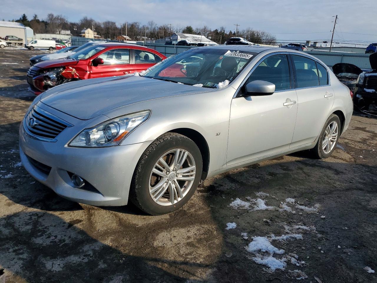 2015 Infiniti Q40