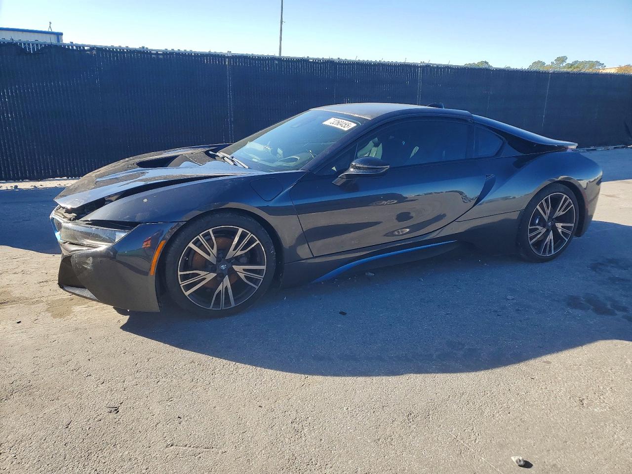 2016 BMW i8