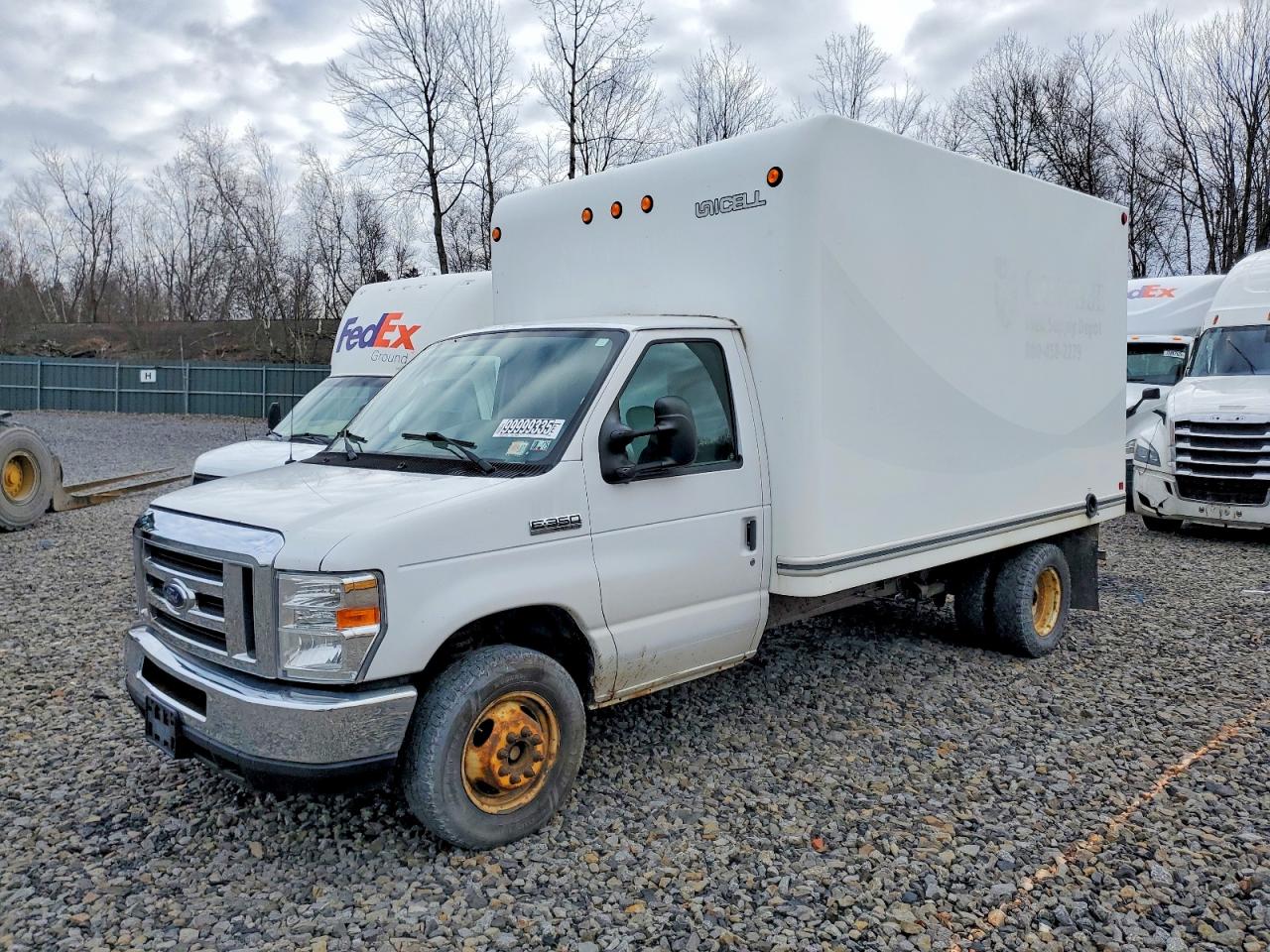 2017 Ford Econoline E350