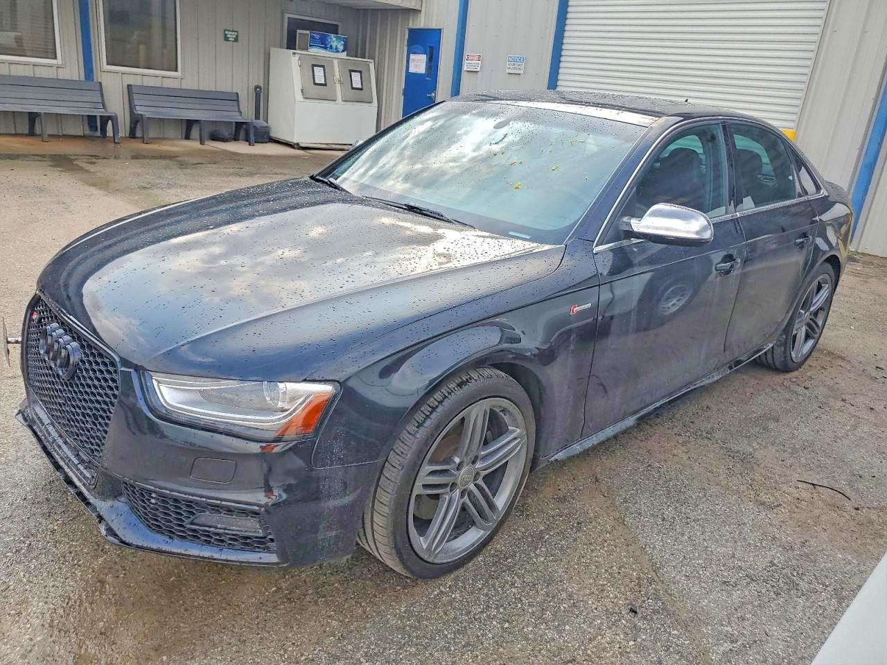 Audi S4