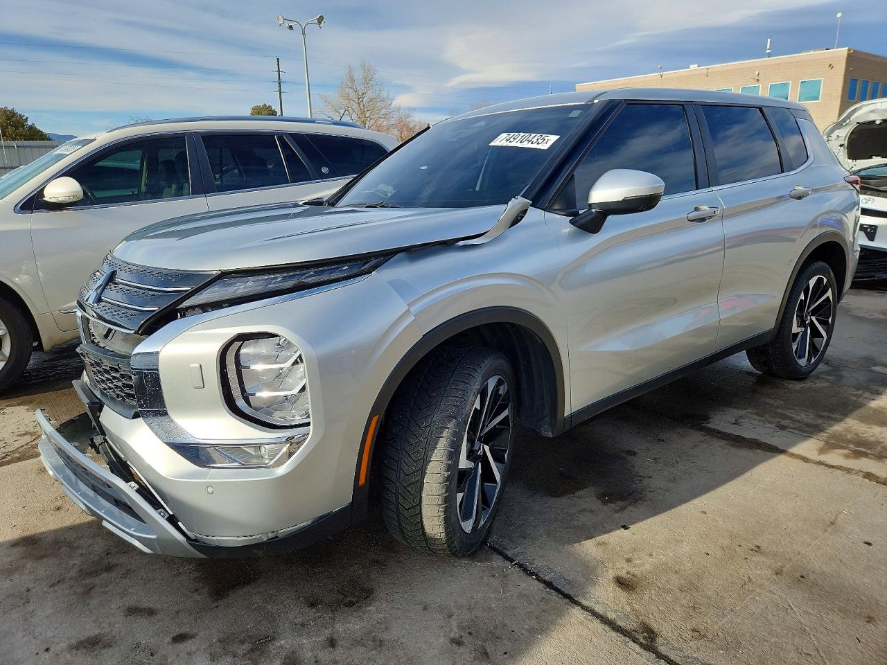 2024 Mitsubishi Outlander
