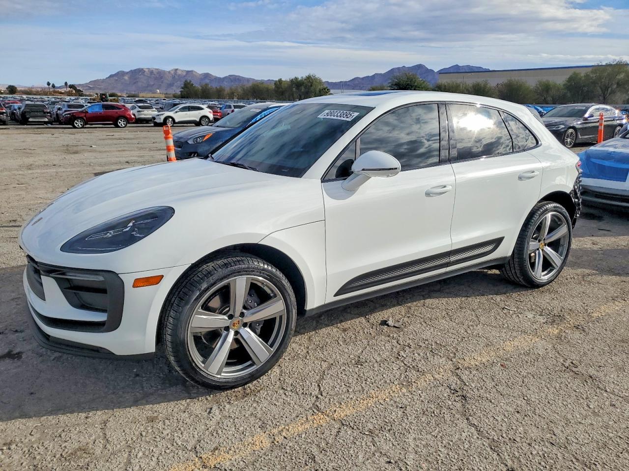2025 Porsche Macan