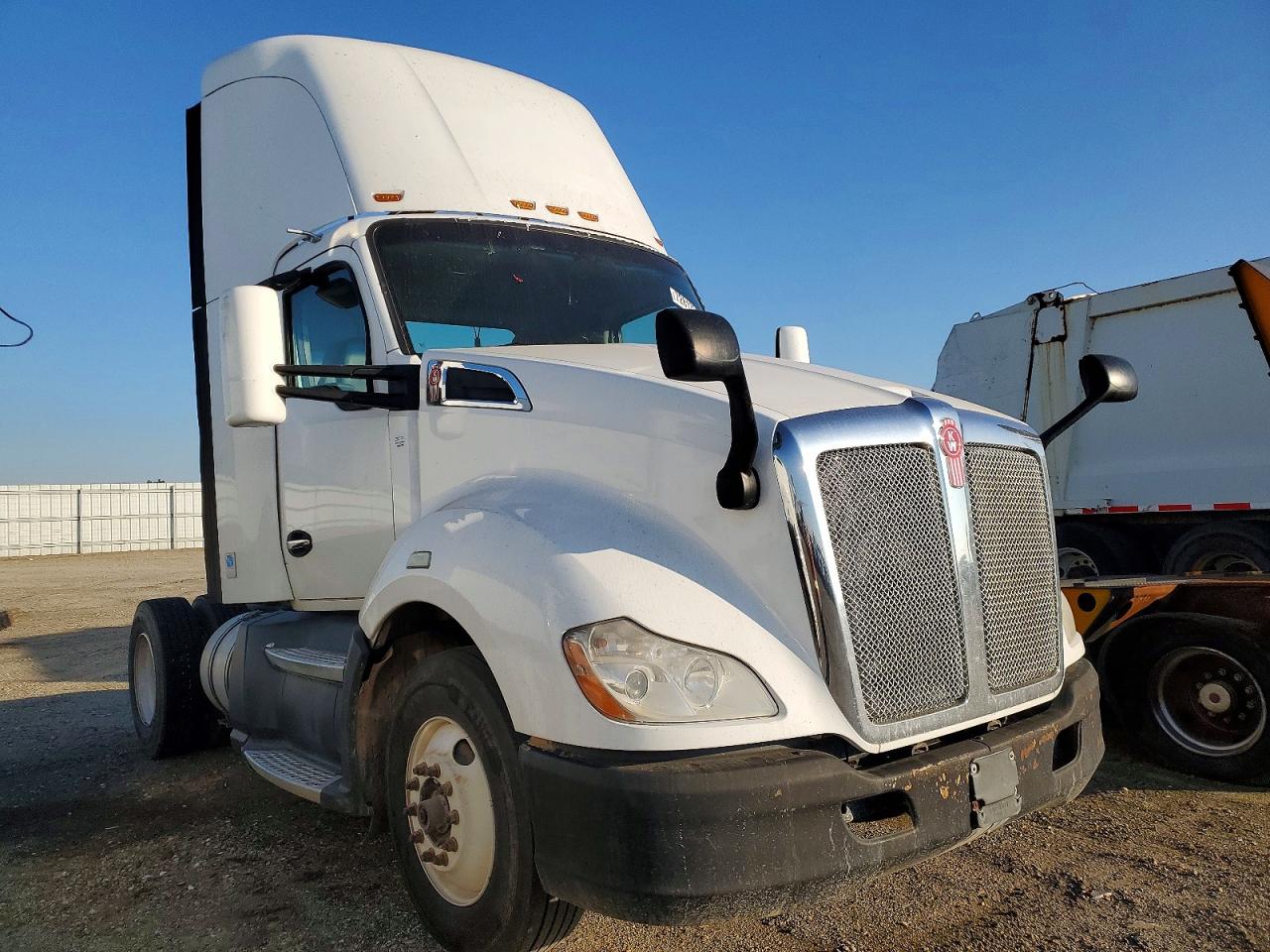 2016 Kenworth T680