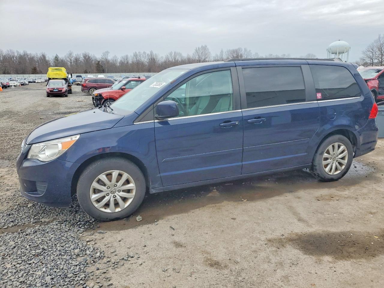 2013 Volkswagen Routan