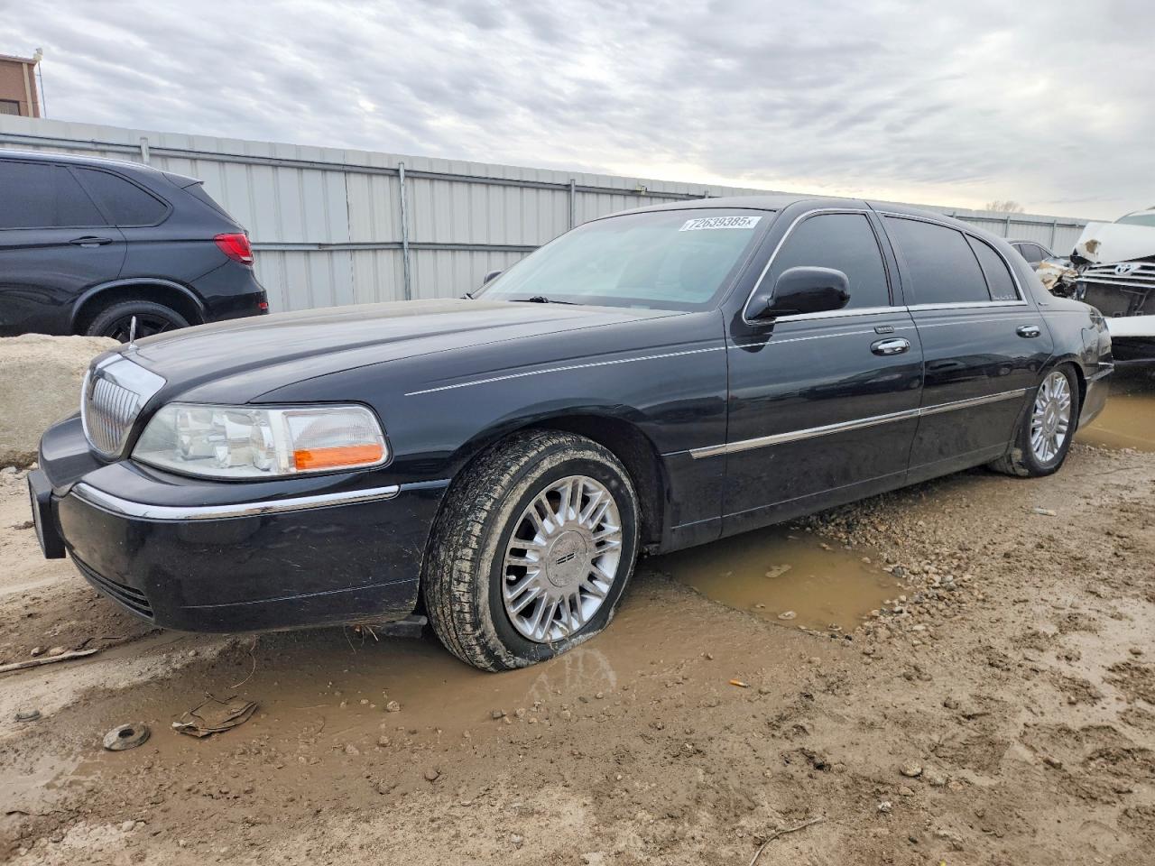 2008 Lincoln Town Car