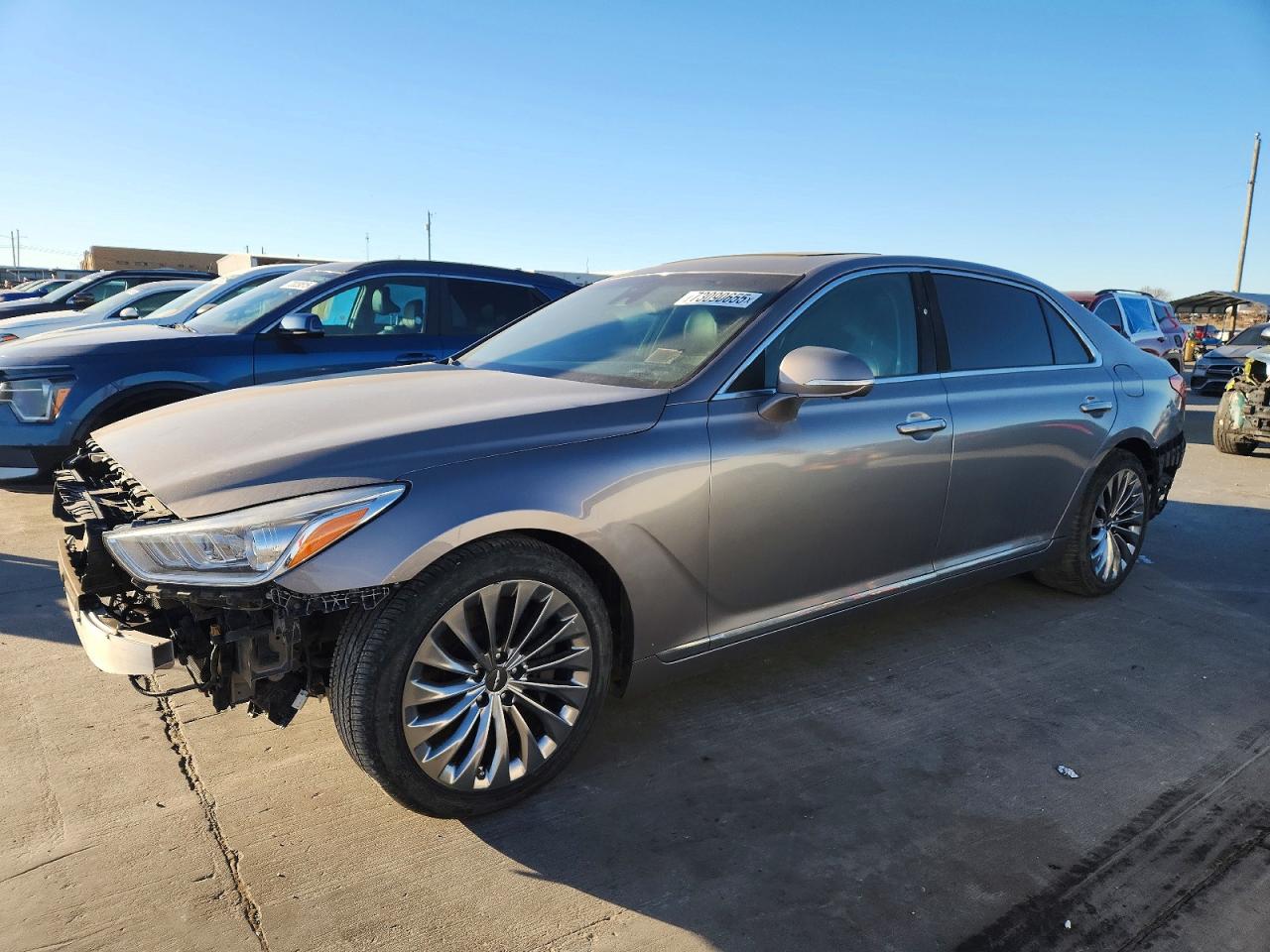2018 Genesis G90