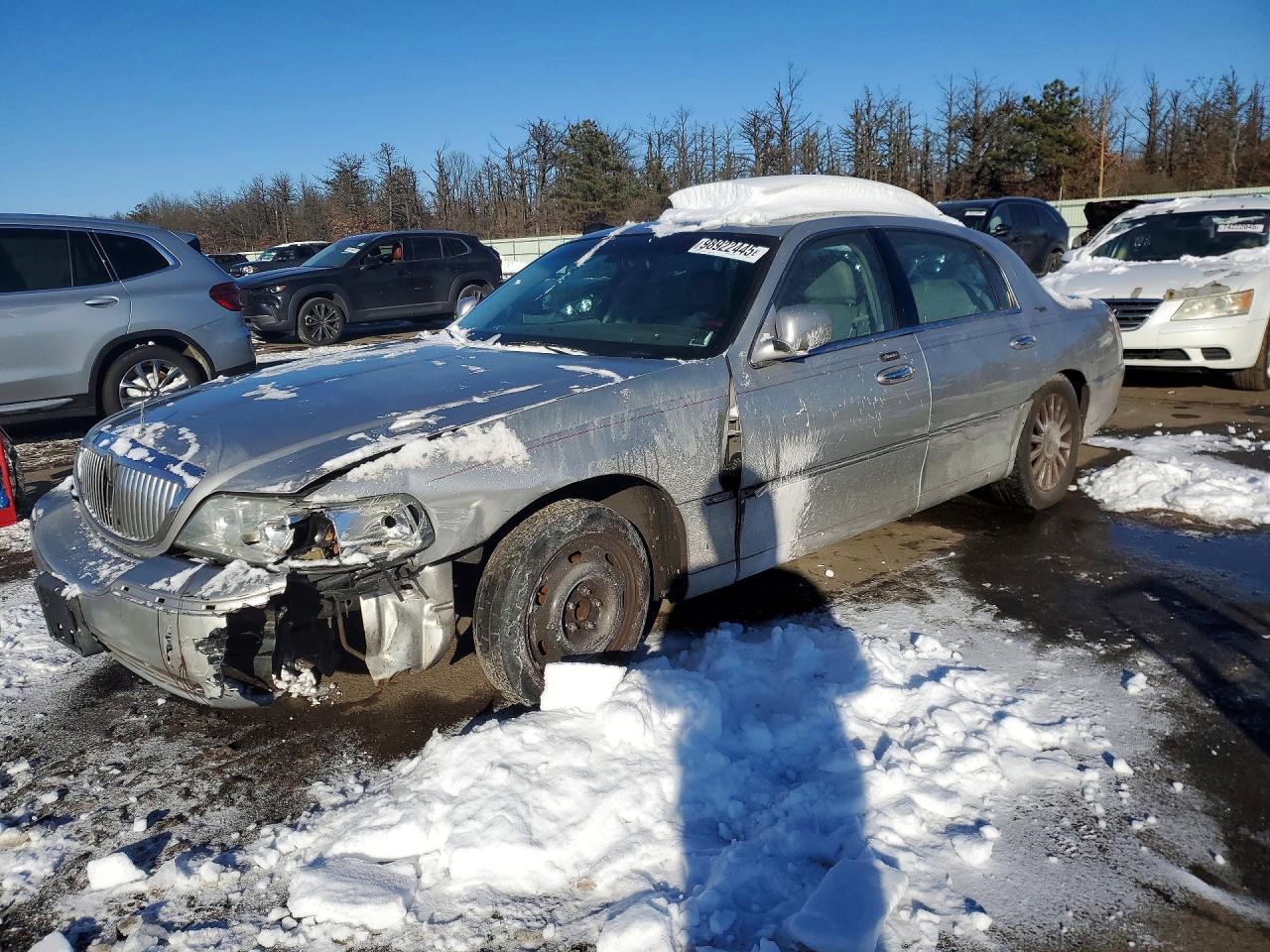 2005 Lincoln Town Car