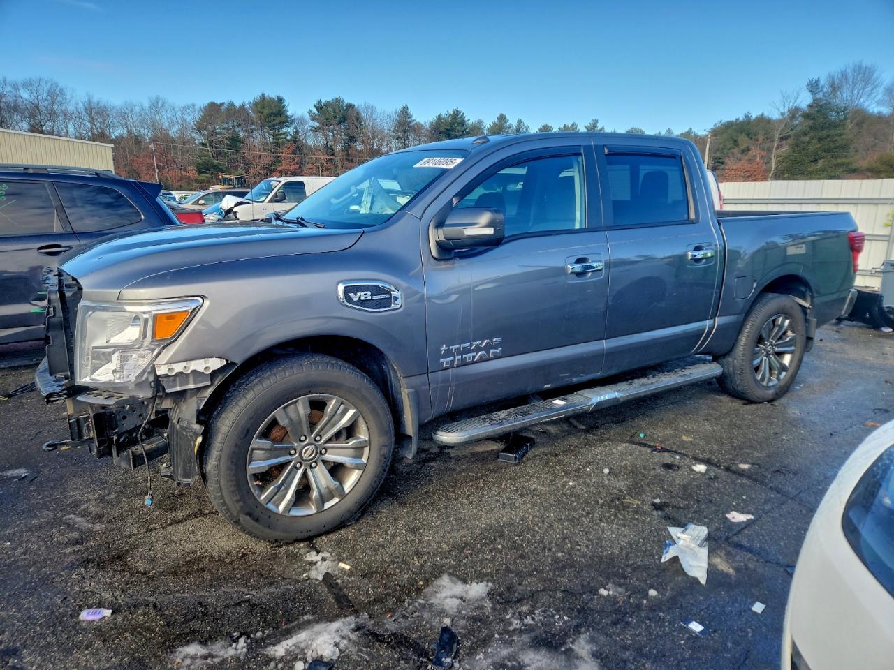 2017 Nissan Titan