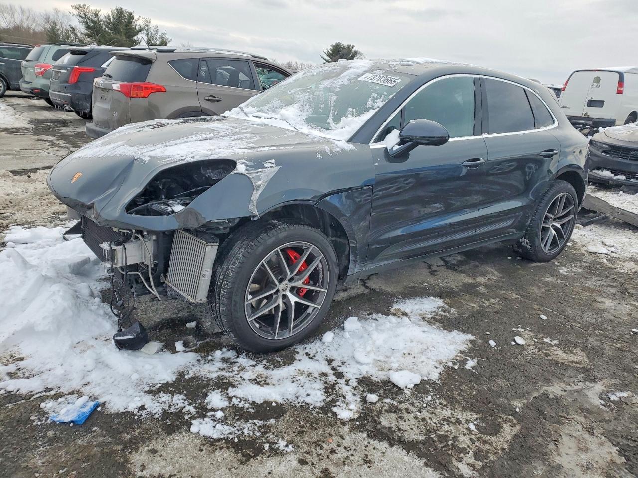2022 Porsche Macan