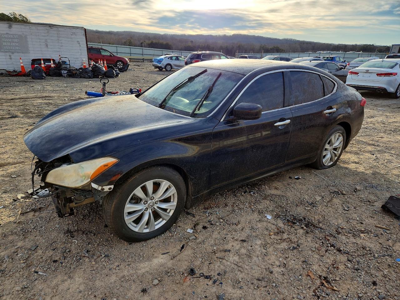 2011 Infiniti M37
