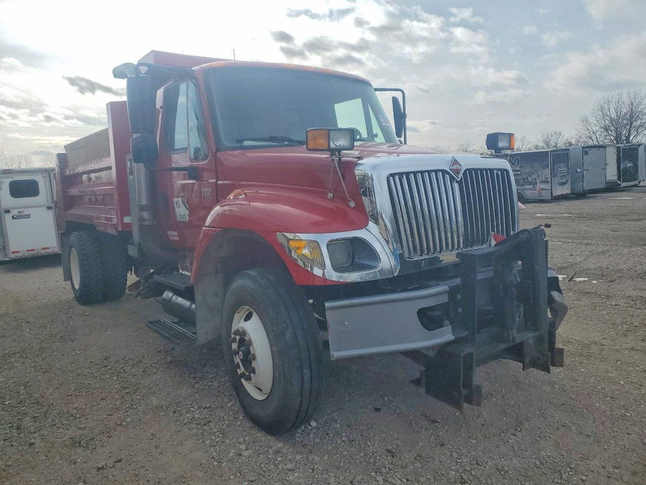 2005 International 7300