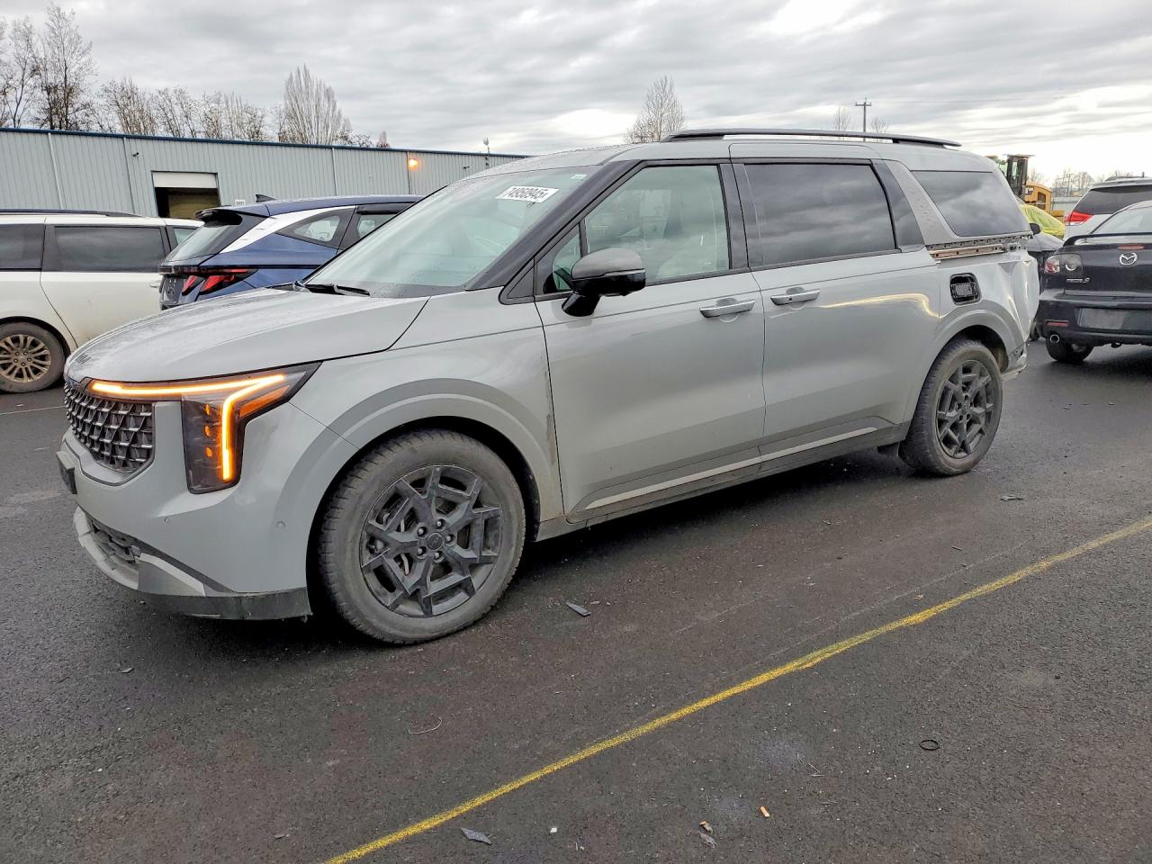 2025 Kia Carnival