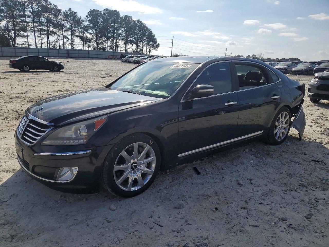 2013 Hyundai Equus