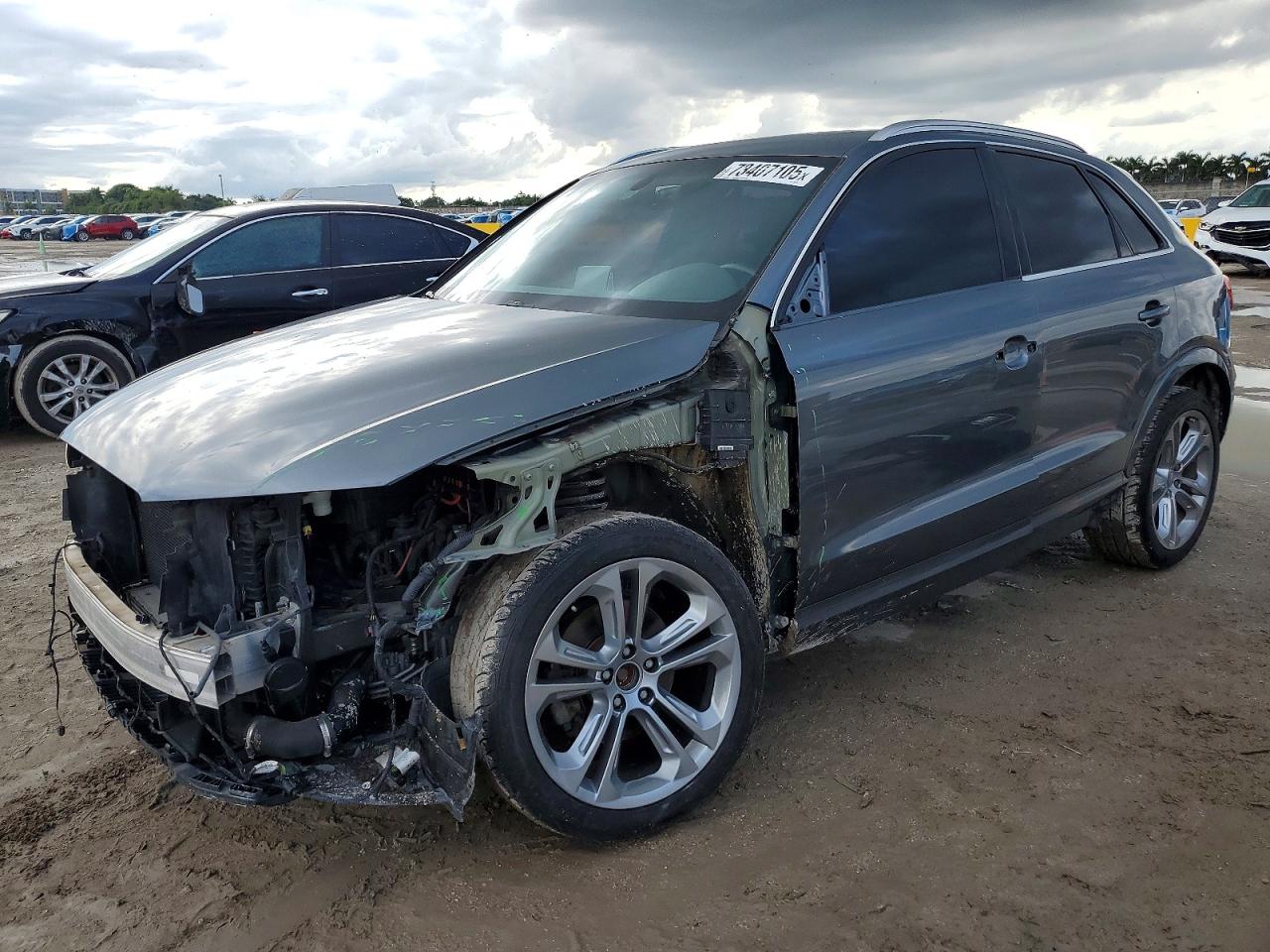 2016 Audi Q3