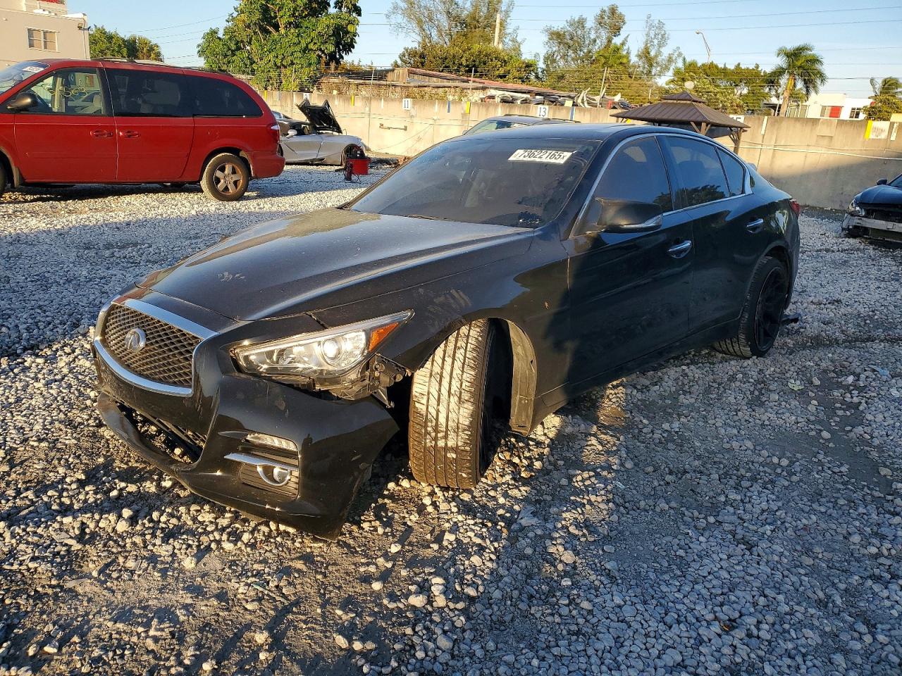 2014 Infiniti Q50