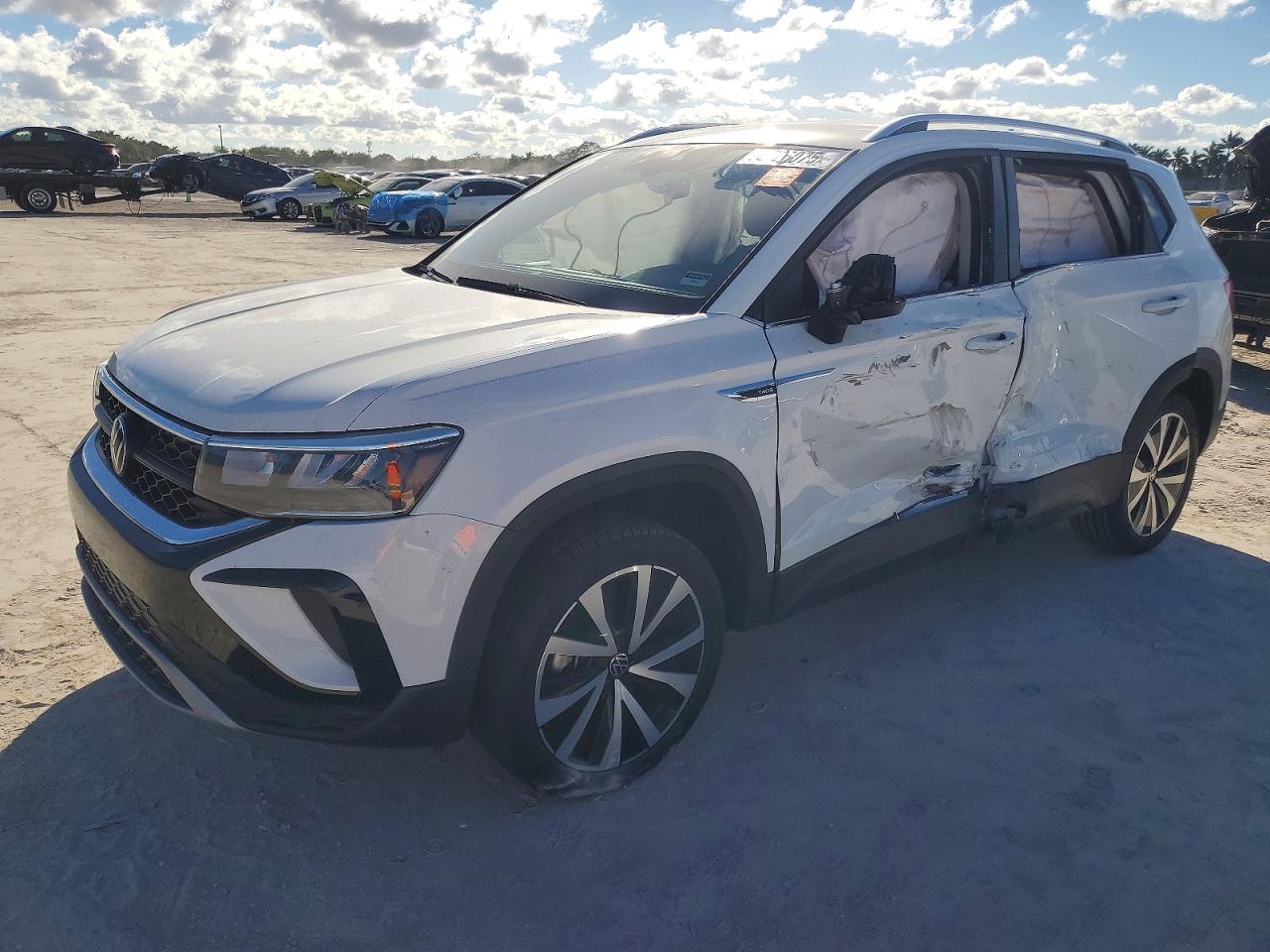 2023 Volkswagen Taos