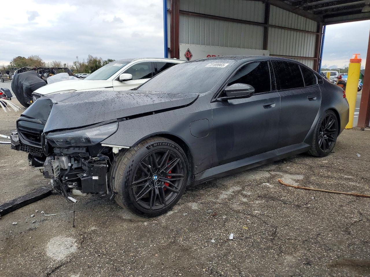 2025 BMW M5