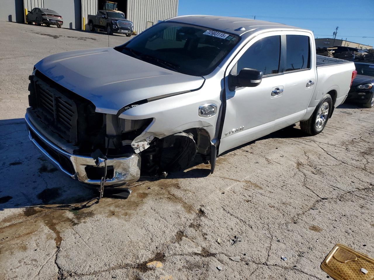 2017 Nissan Titan