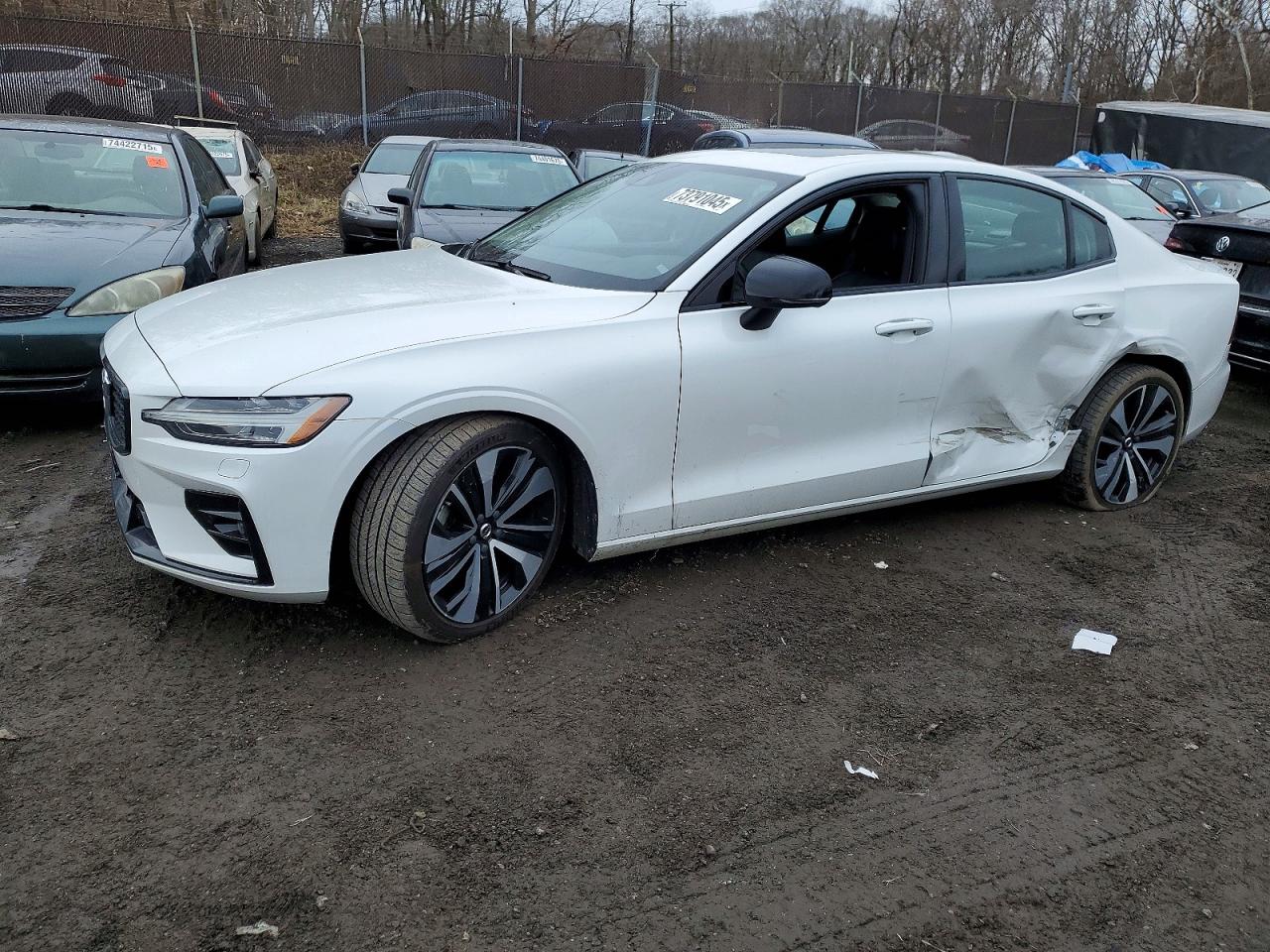 2022 Volvo S60